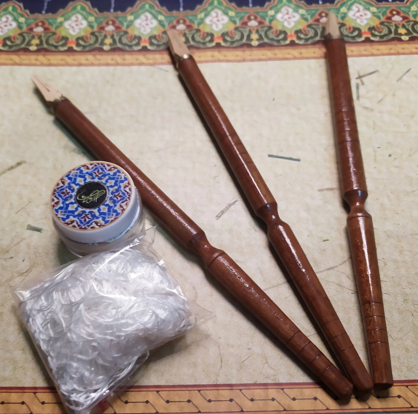 Flatlay of all calligraphy components